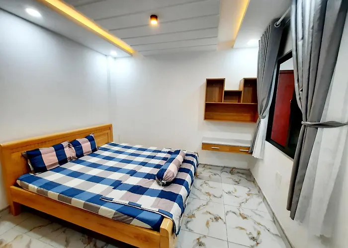 Mm\'S House